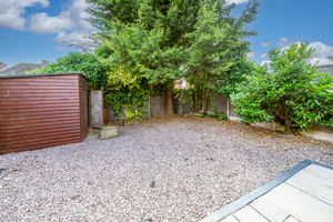 REAR GARDEN- click for photo gallery